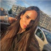 Impara la Grafica dai Brand Top: Creatività, Social e Motion Design con una Pro!